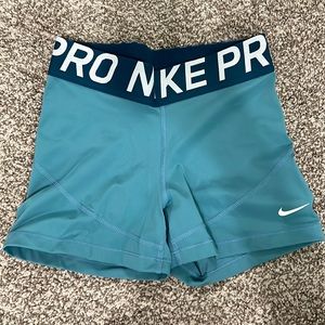 Nike 3’ training shorts